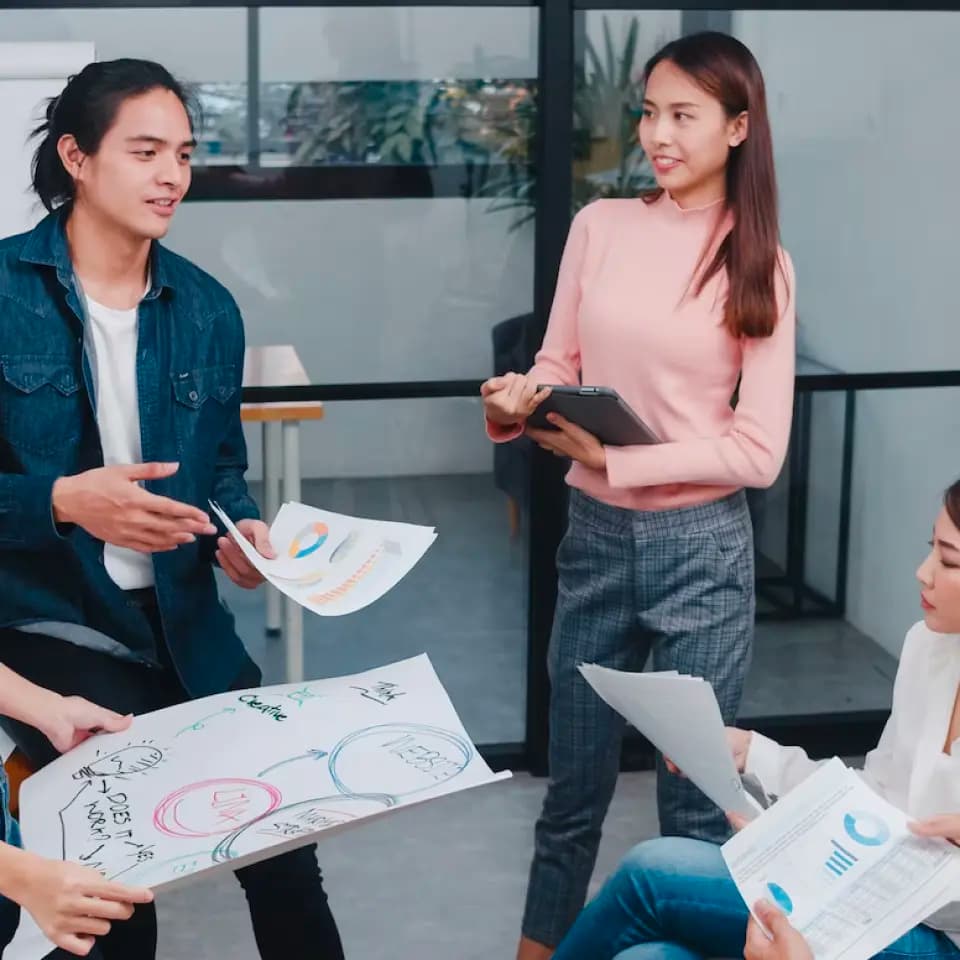 how_we_do_it_mobile_transparent_communication