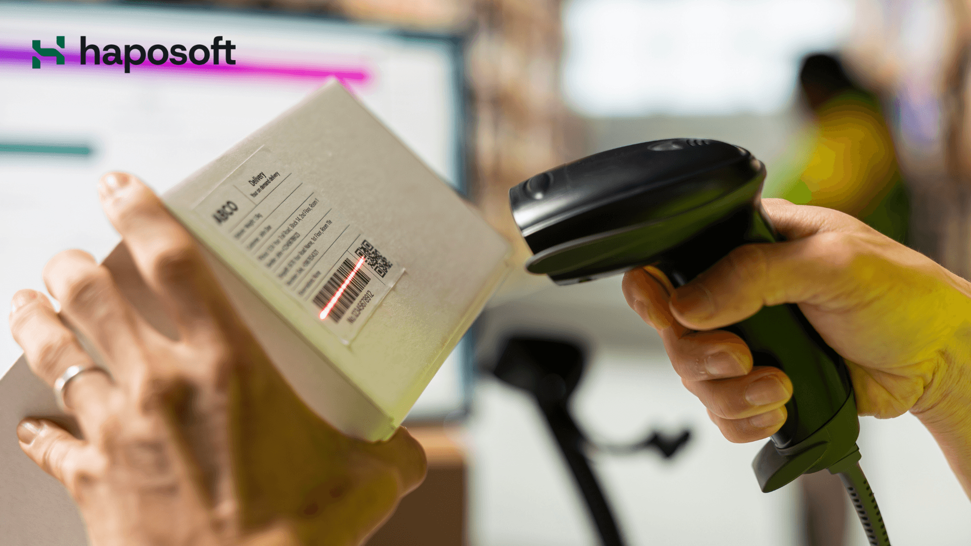 Hệ thống truy xuất nguồn gốc giúp doanh nghiệp theo dõi lô sản phẩm, nguyên liệu và phân phối trong chuỗi cung ứng thực phẩm.